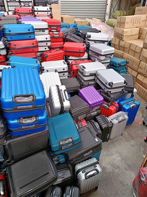 suitcases clearance nz.